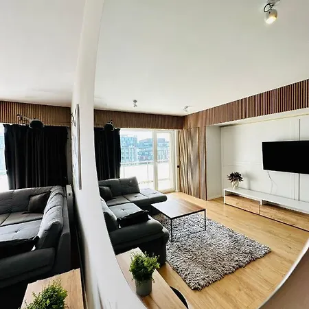 Apartment Kharisma Apartment-free Parking-ultracentral